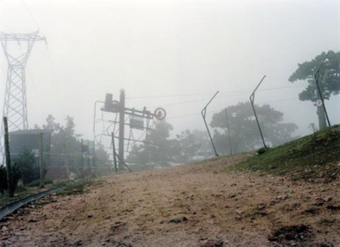 Navacerrada 4 (2003) copia lambda sobre aluminio, 75x100 cm.