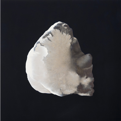 Luna Helena, 2012.  Flashe y temple de huevo sobre tablex  76,7 x 76 cm